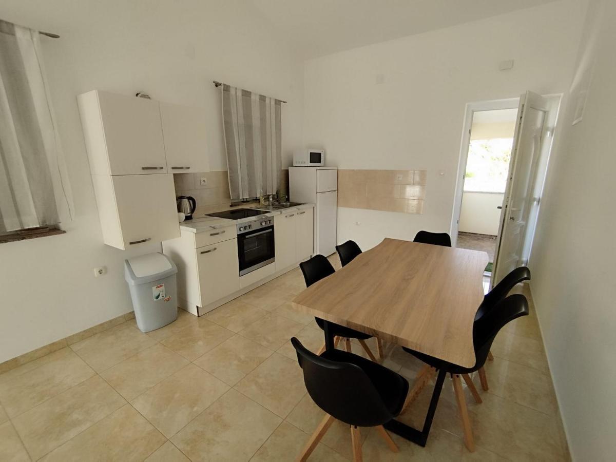Apartmani Bakran Lopar Buitenkant foto