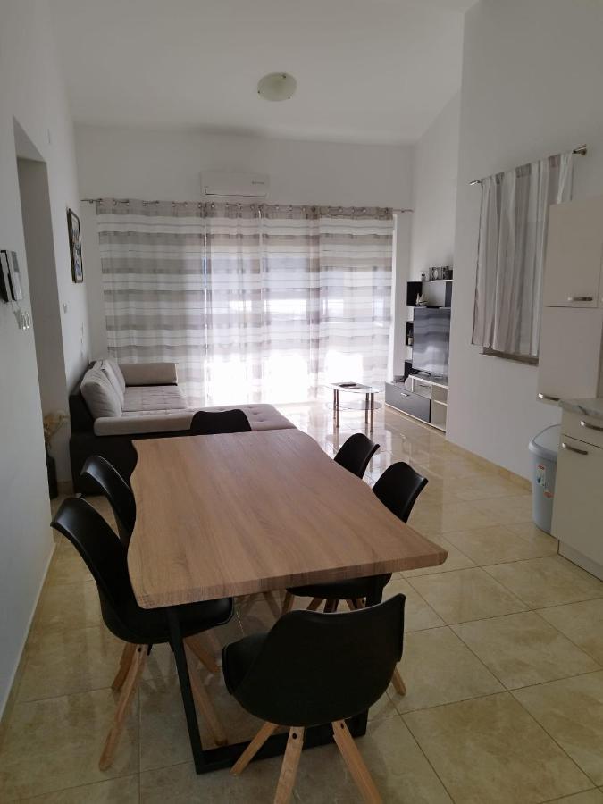 Apartmani Bakran Lopar Buitenkant foto